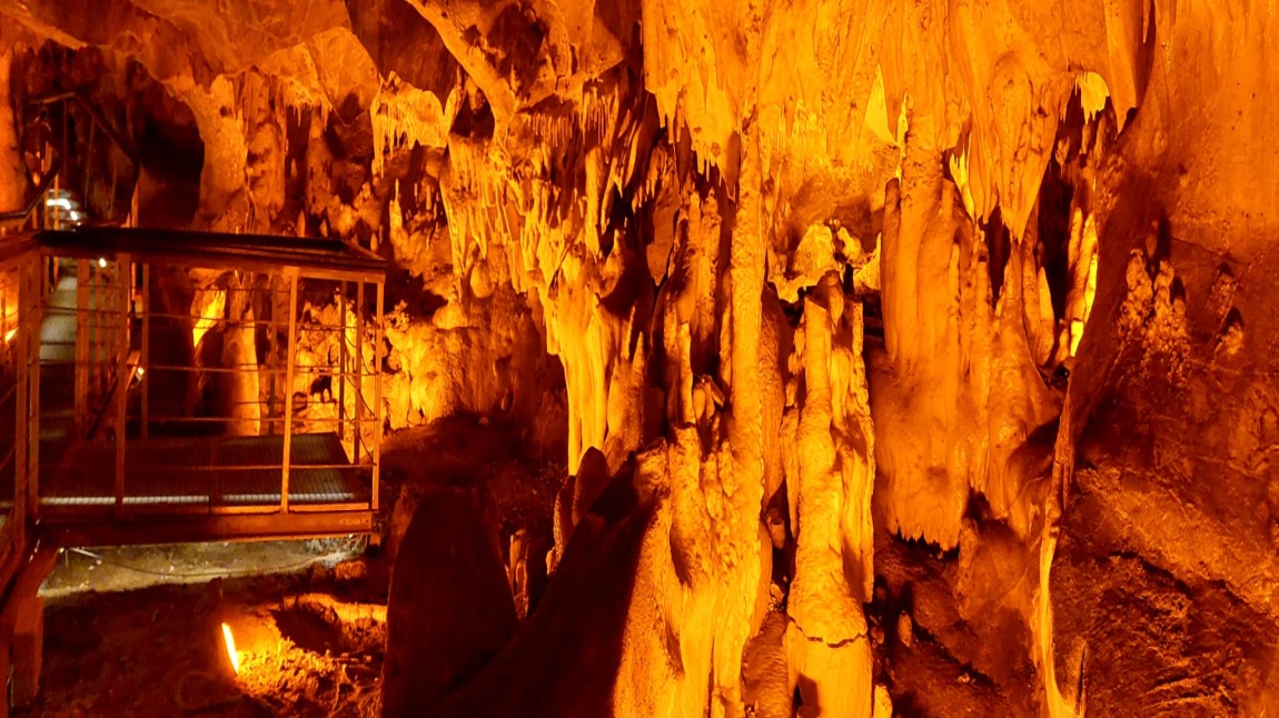 Tulumtaş Mağarası Gezisi